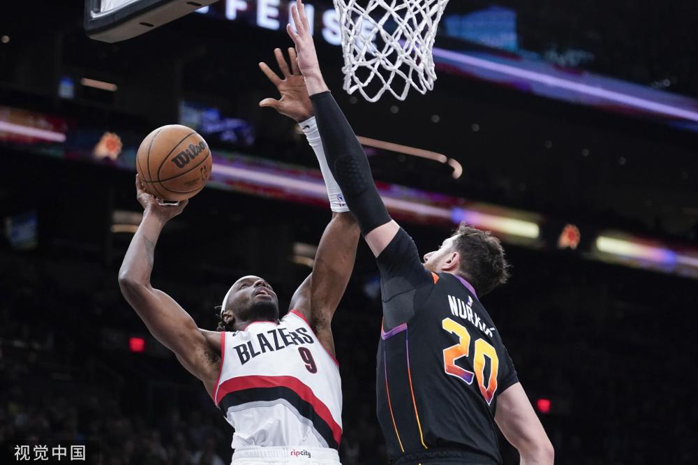 幻的背景下 幻的背景下