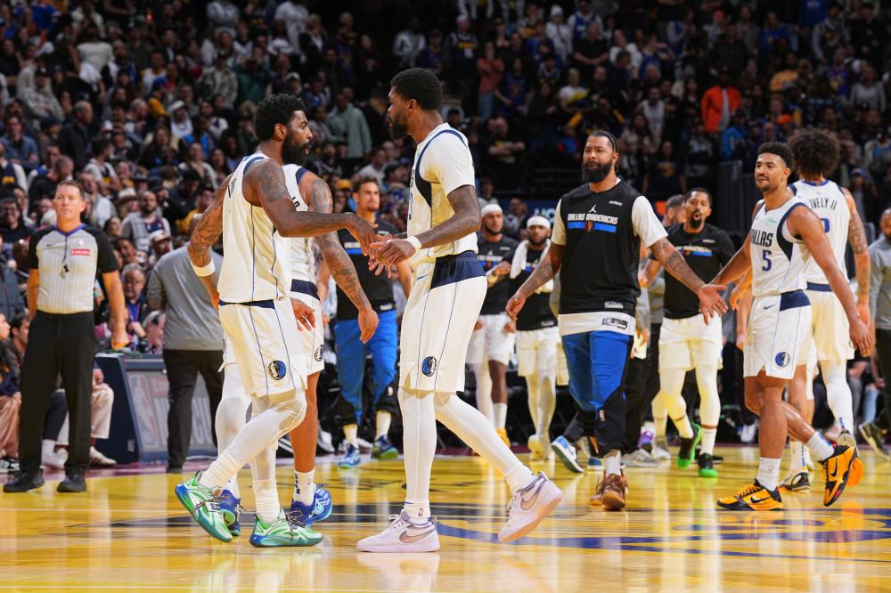 会中的新机 会中的新机