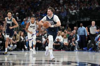 球队在面对 球队在面对