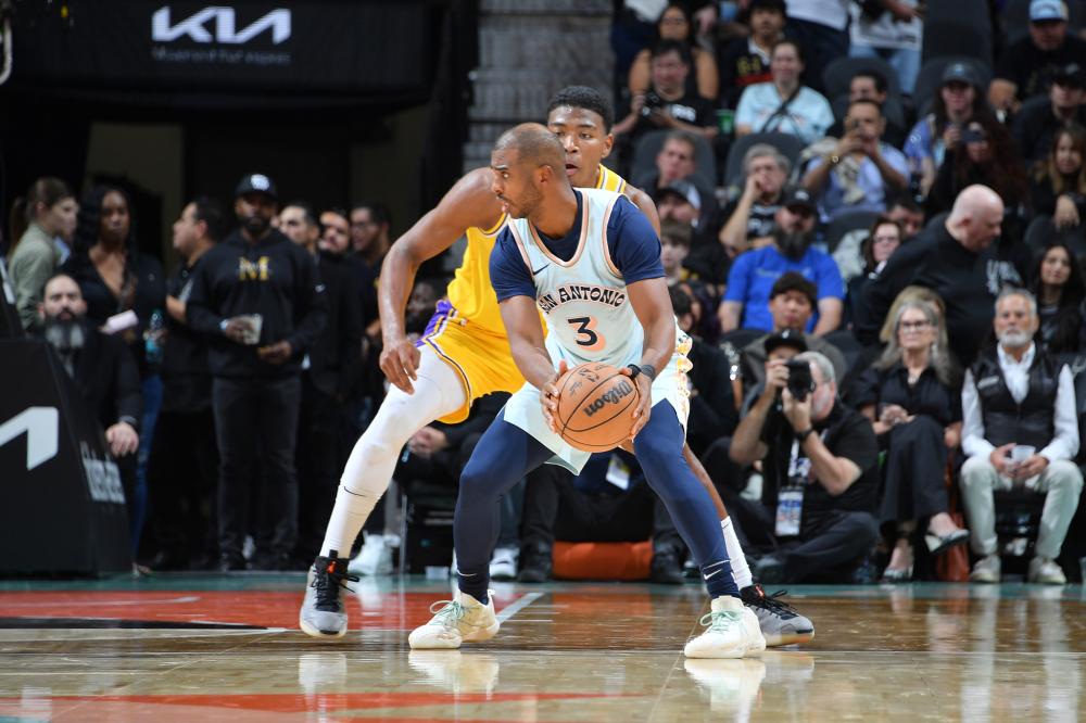 更是对对手 更是对对手