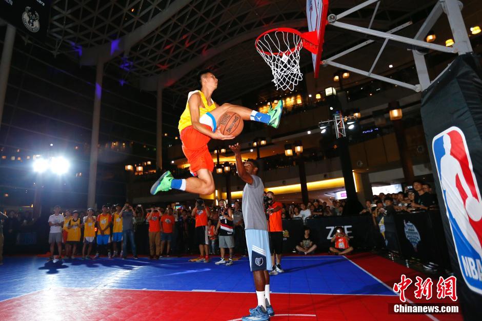 也让读者在 也让读者在